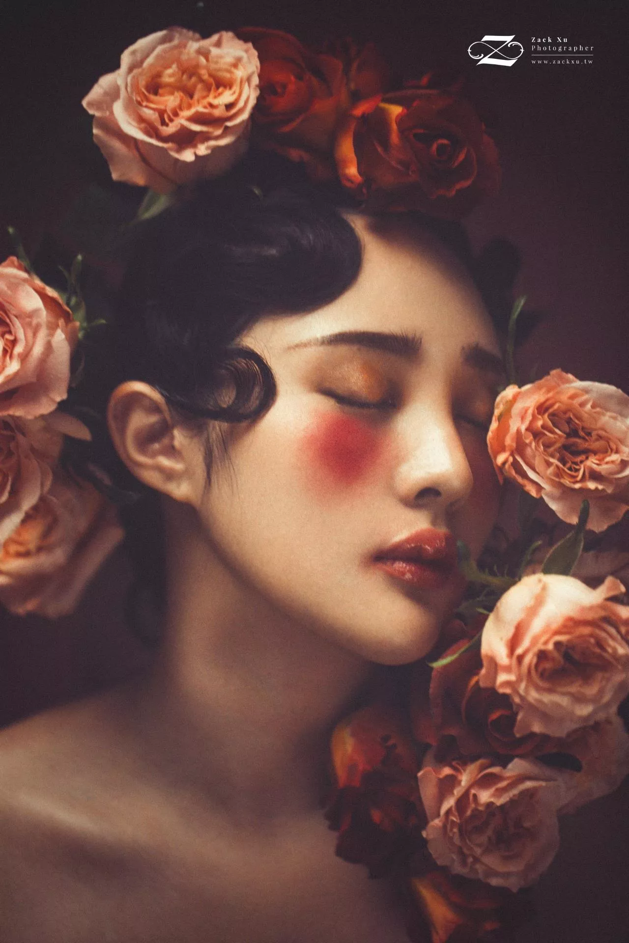 商業攝影師Zack.Xu.維澤4-【商業攝影】𝐁𝐲𝐫𝐨𝐧彩妝作品
